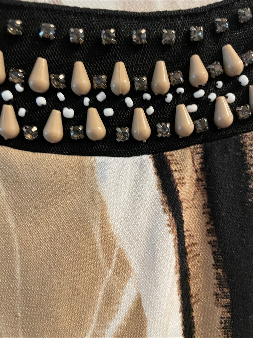 Valerie Stevens Beaded Embellished Top PL - Picture 3 of 4